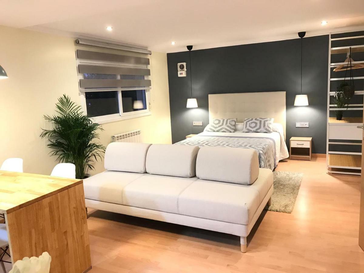 Apartemen studio 30 m² dengan 1 kamar mandi pribadi di Barbera del Valles Bagian luar foto