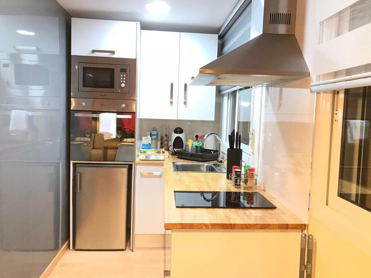 Apartemen studio 30 m² dengan 1 kamar mandi pribadi di Barbera del Valles Bagian luar foto